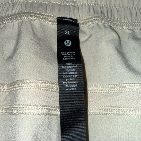 Lululemon Pace Breaker Linerless Short 5' Natural Ivory Size XL - Picture 12 of 15